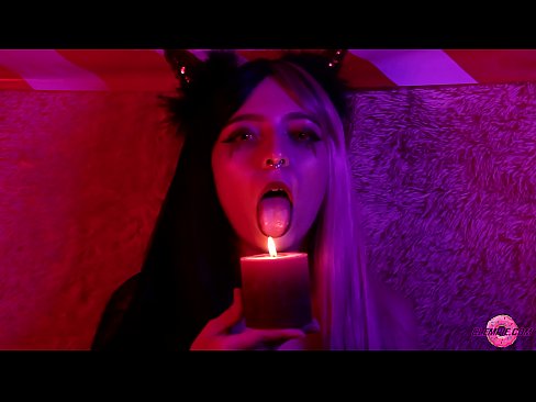 ❤️ Passionate Blowjob e tsoang ho Sexy Succubus e nang le Phethahatso ea Molomo Porno ☑
